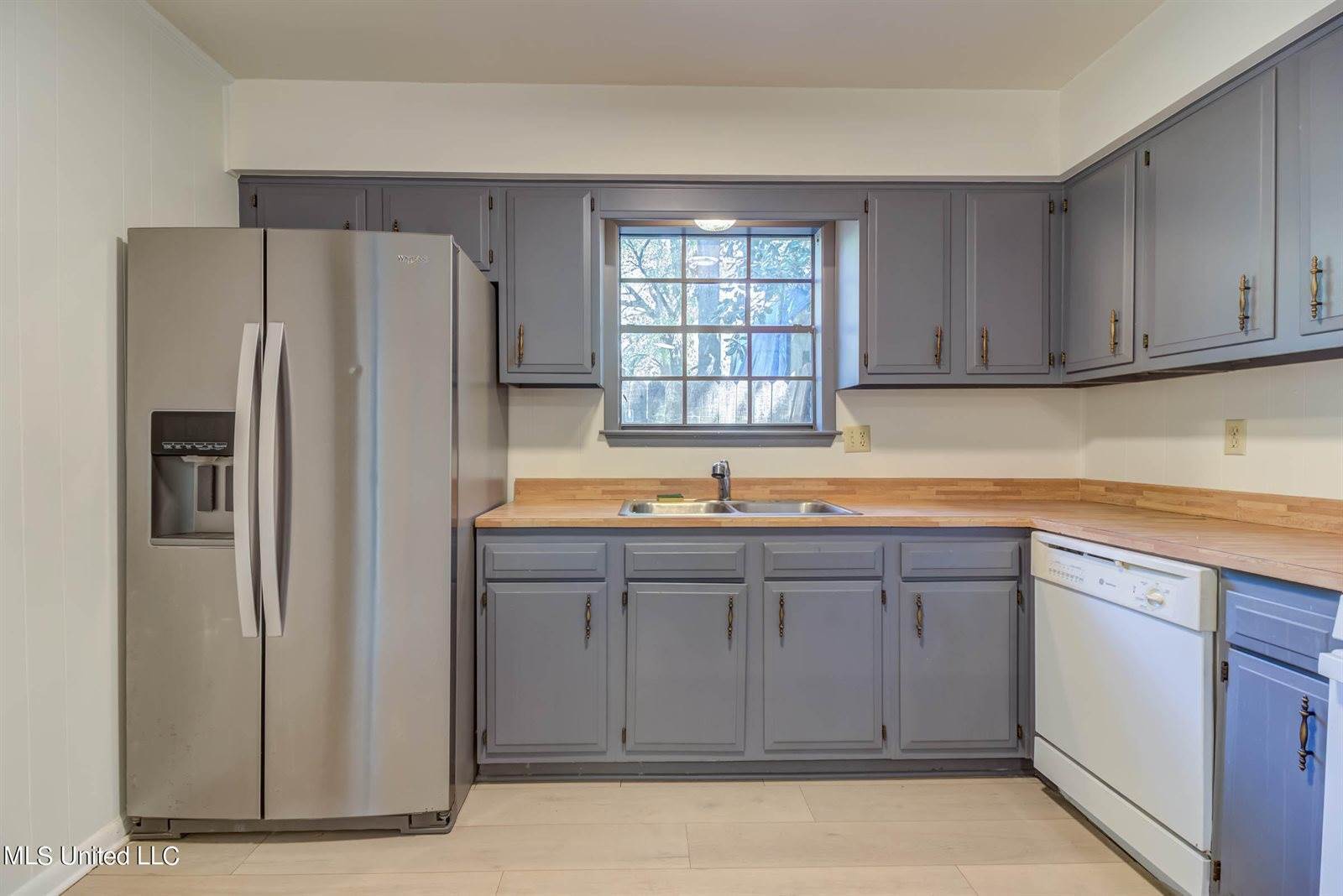 2305 Joan Avenue, Gulfport, MS 39501