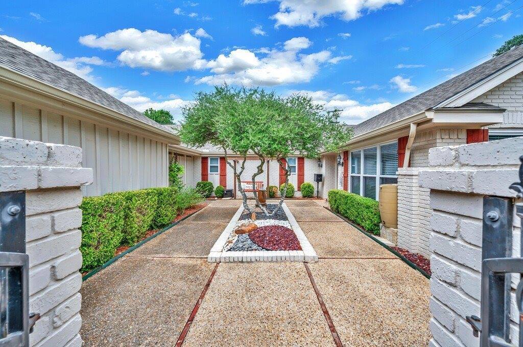 5513 Lake Jackson Drive, Waco, TX 76710