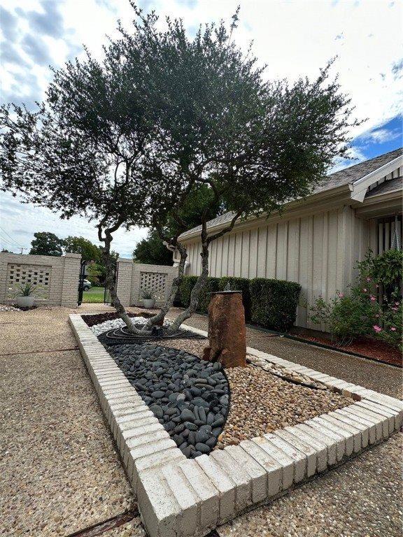 5513 Lake Jackson Drive, Waco, TX 76710