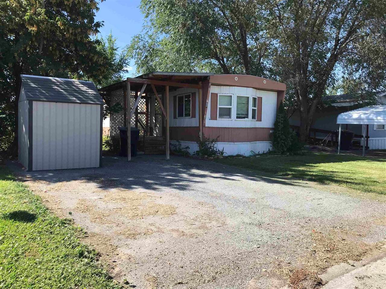 2839 Pocatello Ave Trailer #18, American Falls, ID 83211