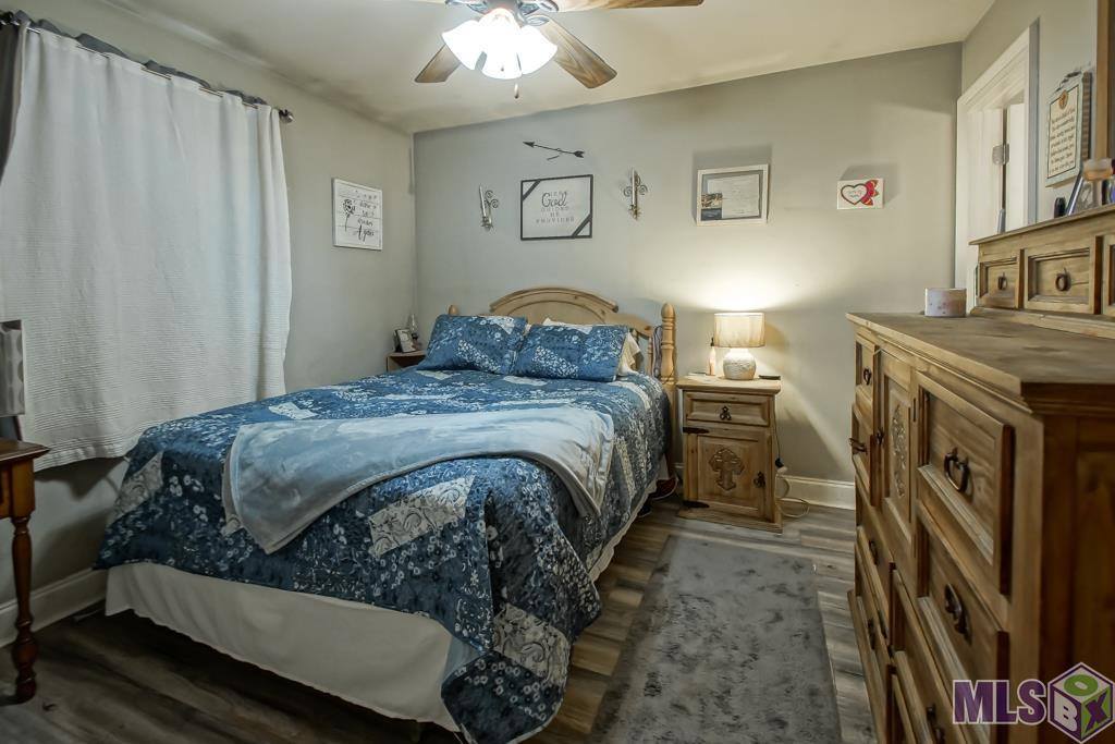 30678 Anderson Dr, Denham Springs, LA 70726