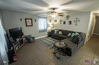 30678 Anderson Dr, Denham Springs, LA 70726