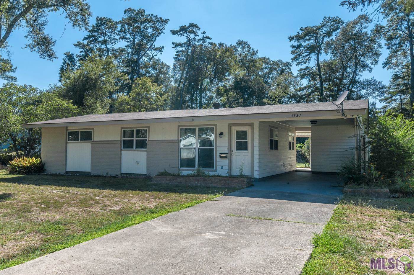 1321 Benton Ln, Denham Springs, LA 70726