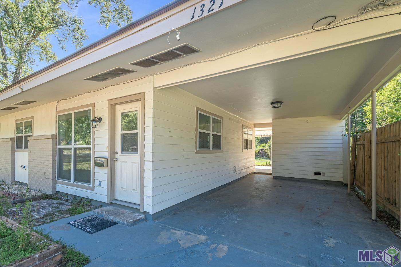 1321 Benton Ln, Denham Springs, LA 70726