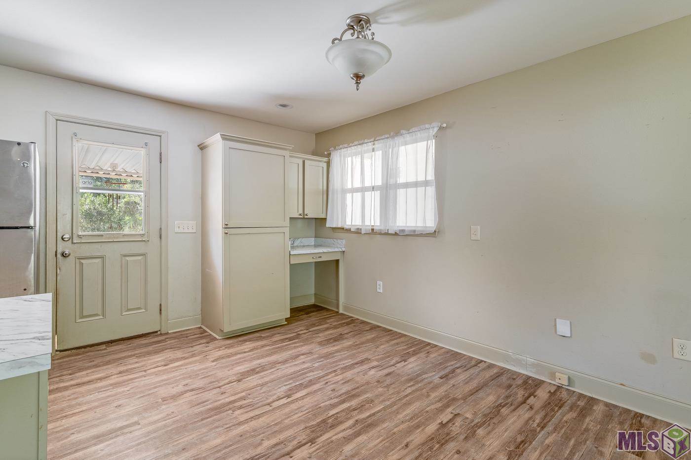 1321 Benton Ln, Denham Springs, LA 70726