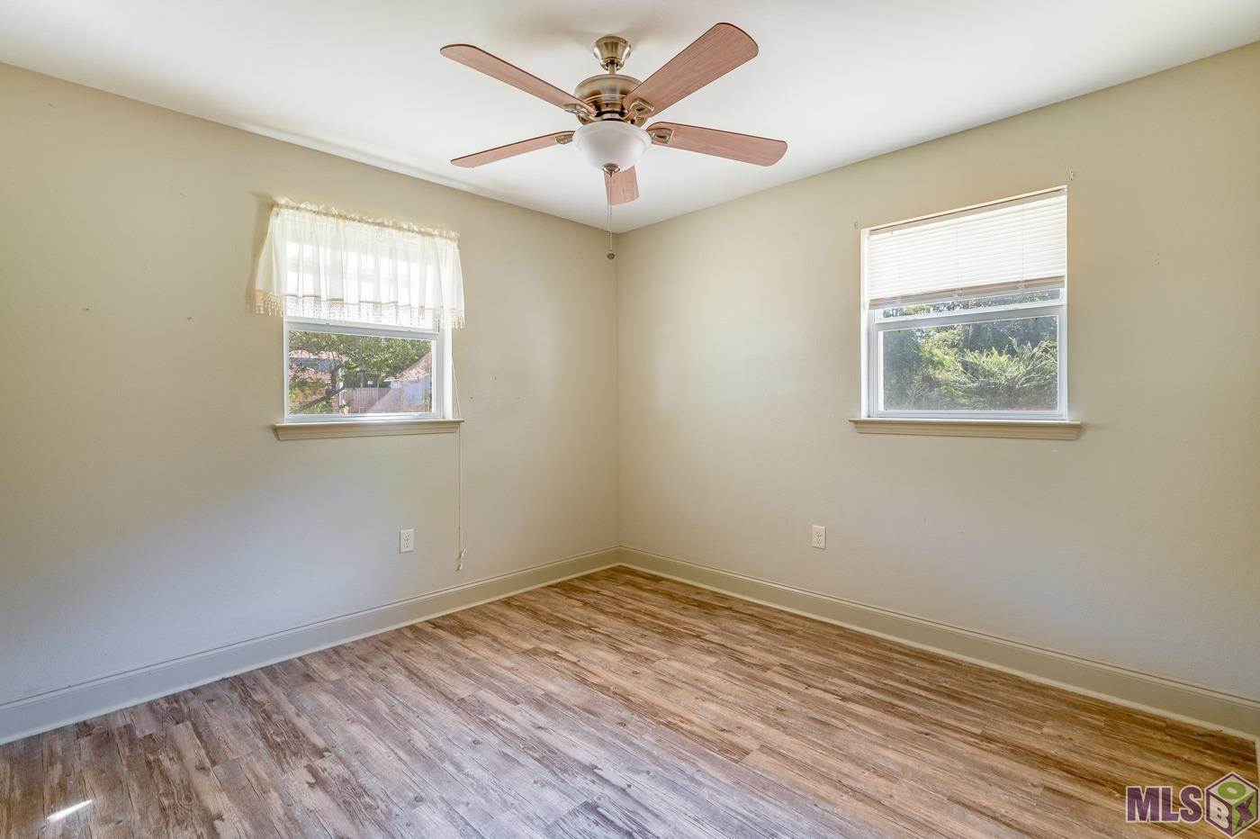 1321 Benton Ln, Denham Springs, LA 70726