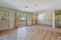 1321 Benton Ln, Denham Springs, LA 70726