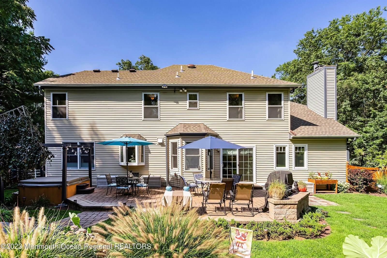 6 Blueberry Lane, Tinton Falls, NJ 07724