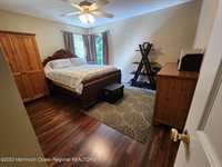 6 Blueberry Lane, Tinton Falls, NJ 07724