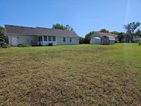 9581 County Lane 190, Carthage, MO 64836