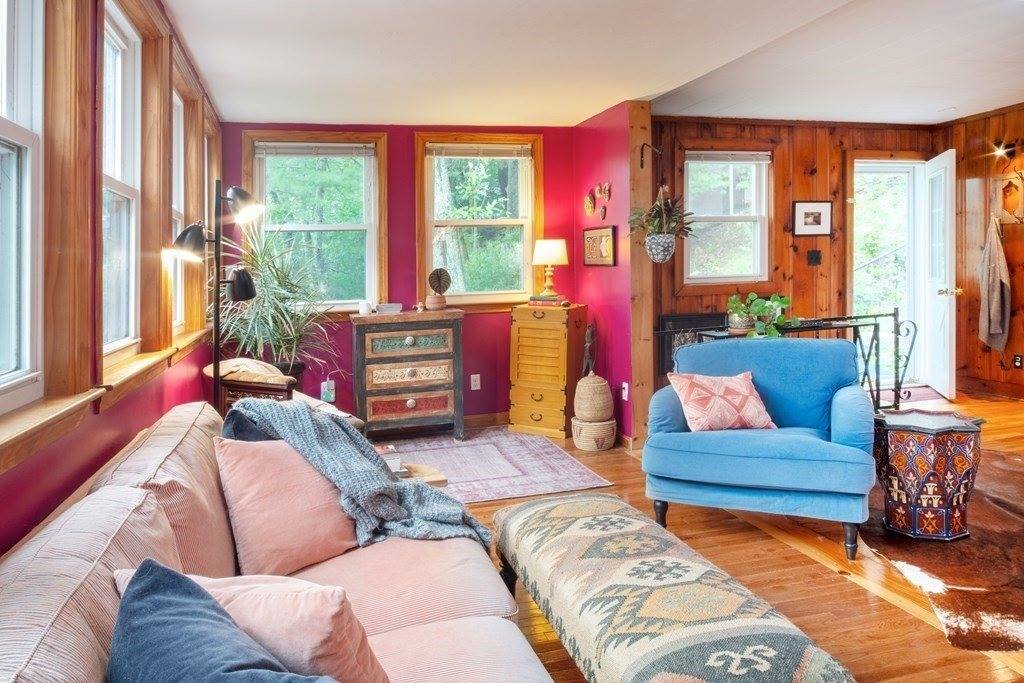 18 Kingsbury Rd, Norfolk, MA 02056
