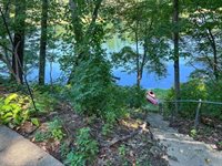 18 Kingsbury Rd, Norfolk, MA 02056