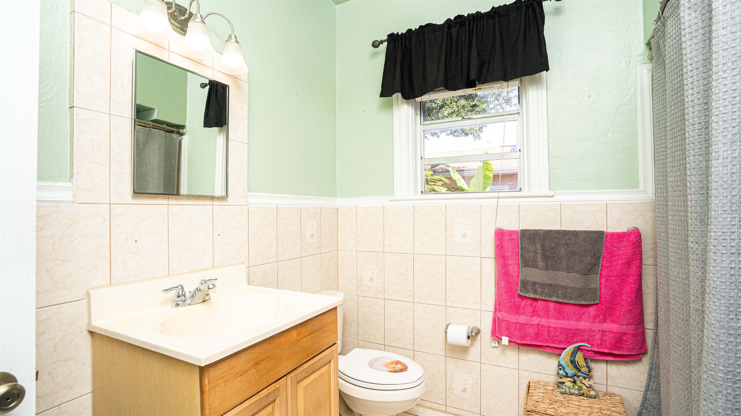 1009 E 23rd Ave, Tampa, FL 33605