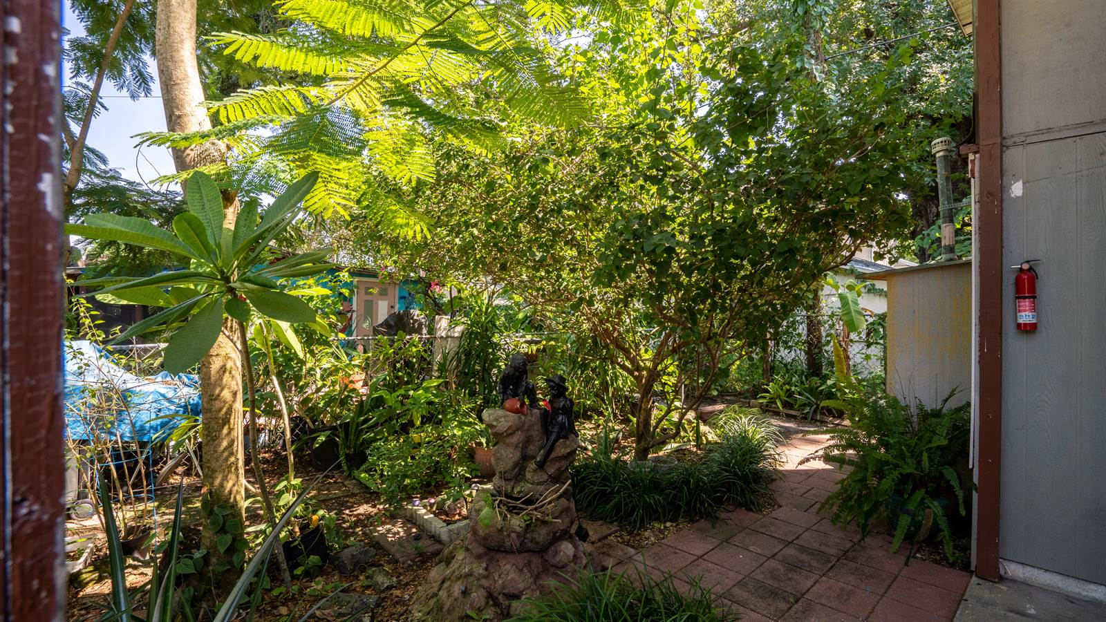 1009 E 23rd Ave, Tampa, FL 33605