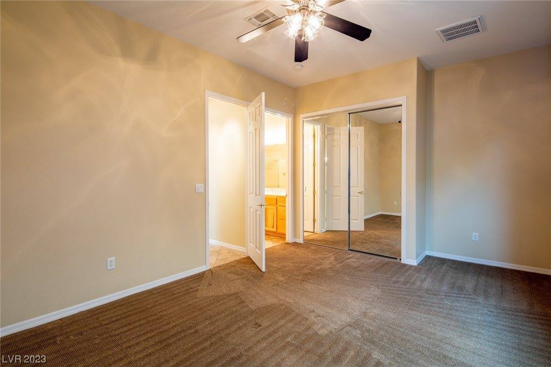 2458 Hardin Ridge Drive, Henderson, NV 89052