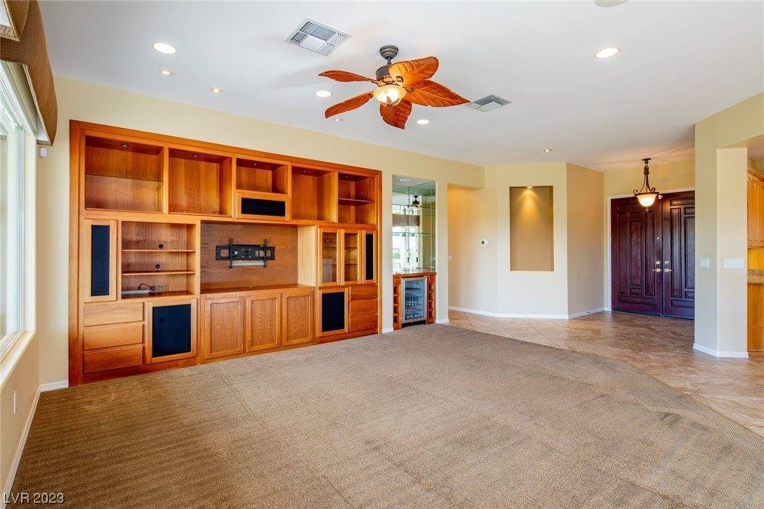 2458 Hardin Ridge Drive, Henderson, NV 89052