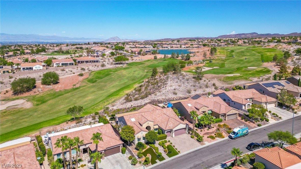 2458 Hardin Ridge Drive, Henderson, NV 89052