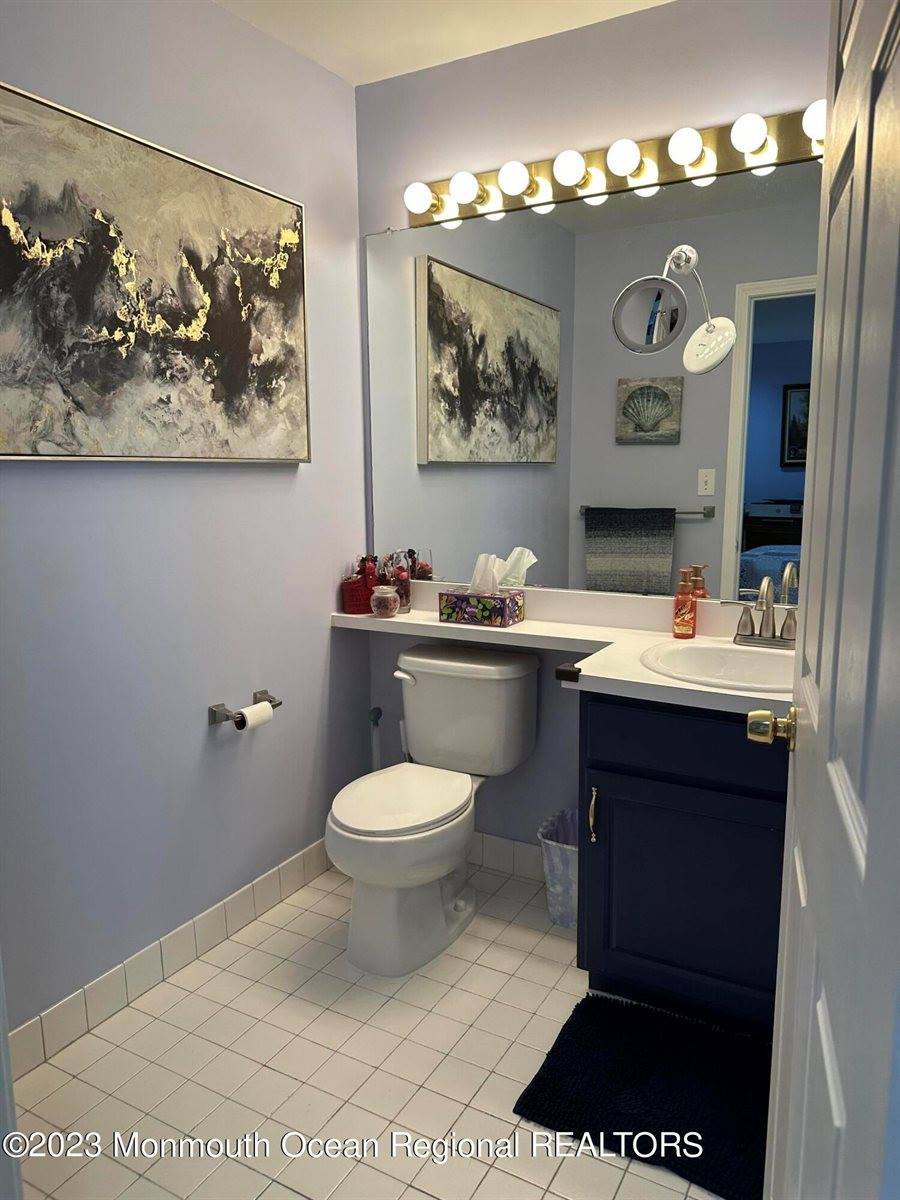 1703 Ridgeview Court, Parlin, NJ 08859