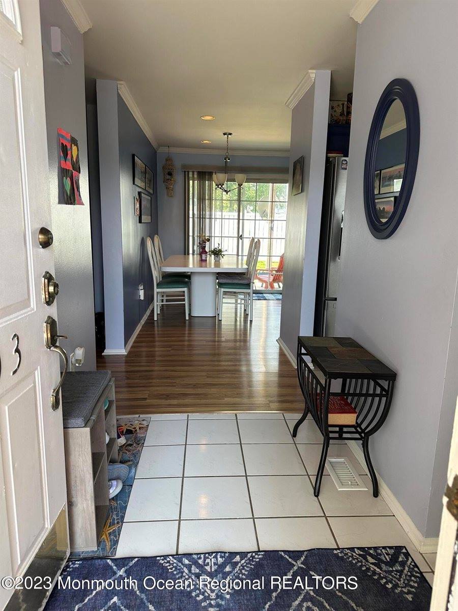 1703 Ridgeview Court, Parlin, NJ 08859