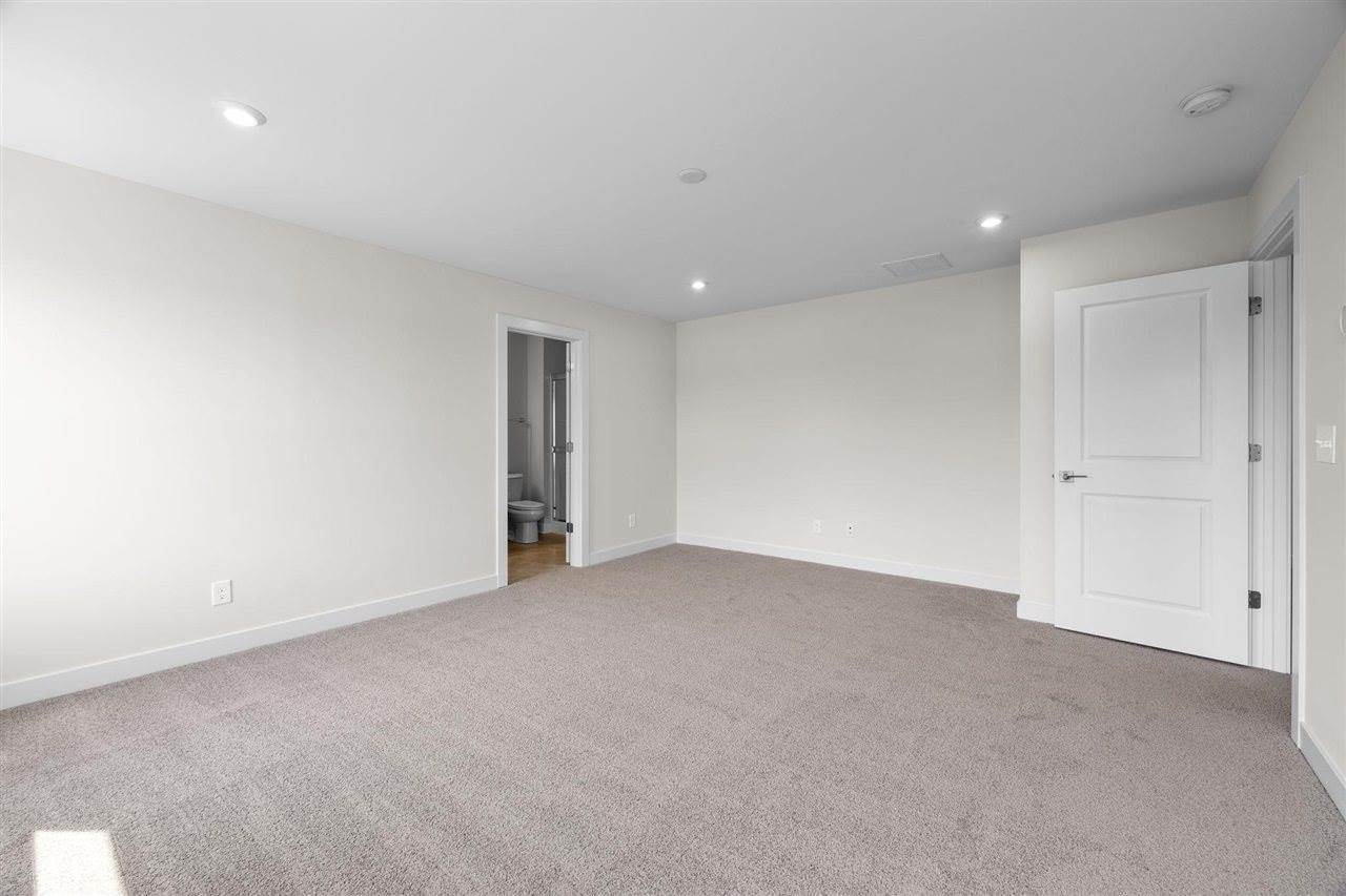 721 Kobus Street, Bowling Green, KY 42104