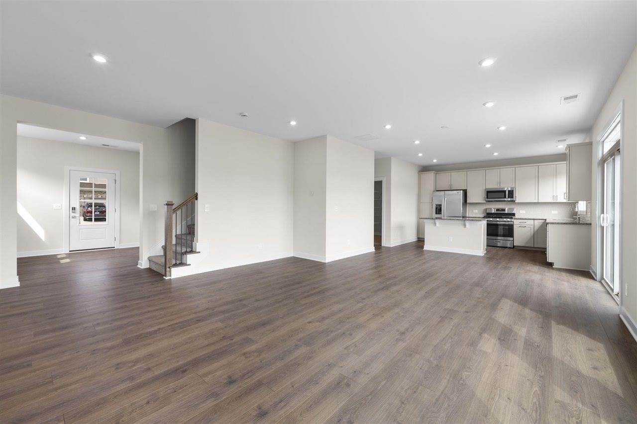 721 Kobus Street, Bowling Green, KY 42104