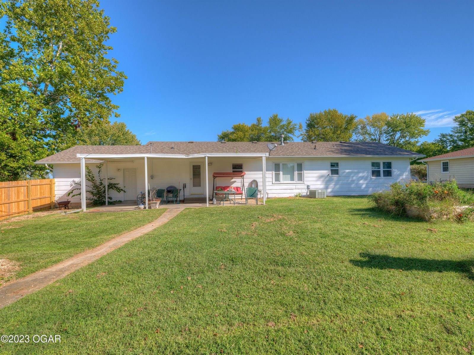 405 Valley Drive, Purdy, MO 65734