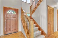 3929 E Greenway Dr, Oak Creek, WI 53154