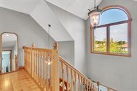 3929 E Greenway Dr, Oak Creek, WI 53154