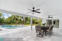 615 NW 12th Ter, Boca Raton, FL 33486