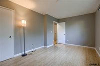 8106 Wildewood Drive, Ralston, NE 68127