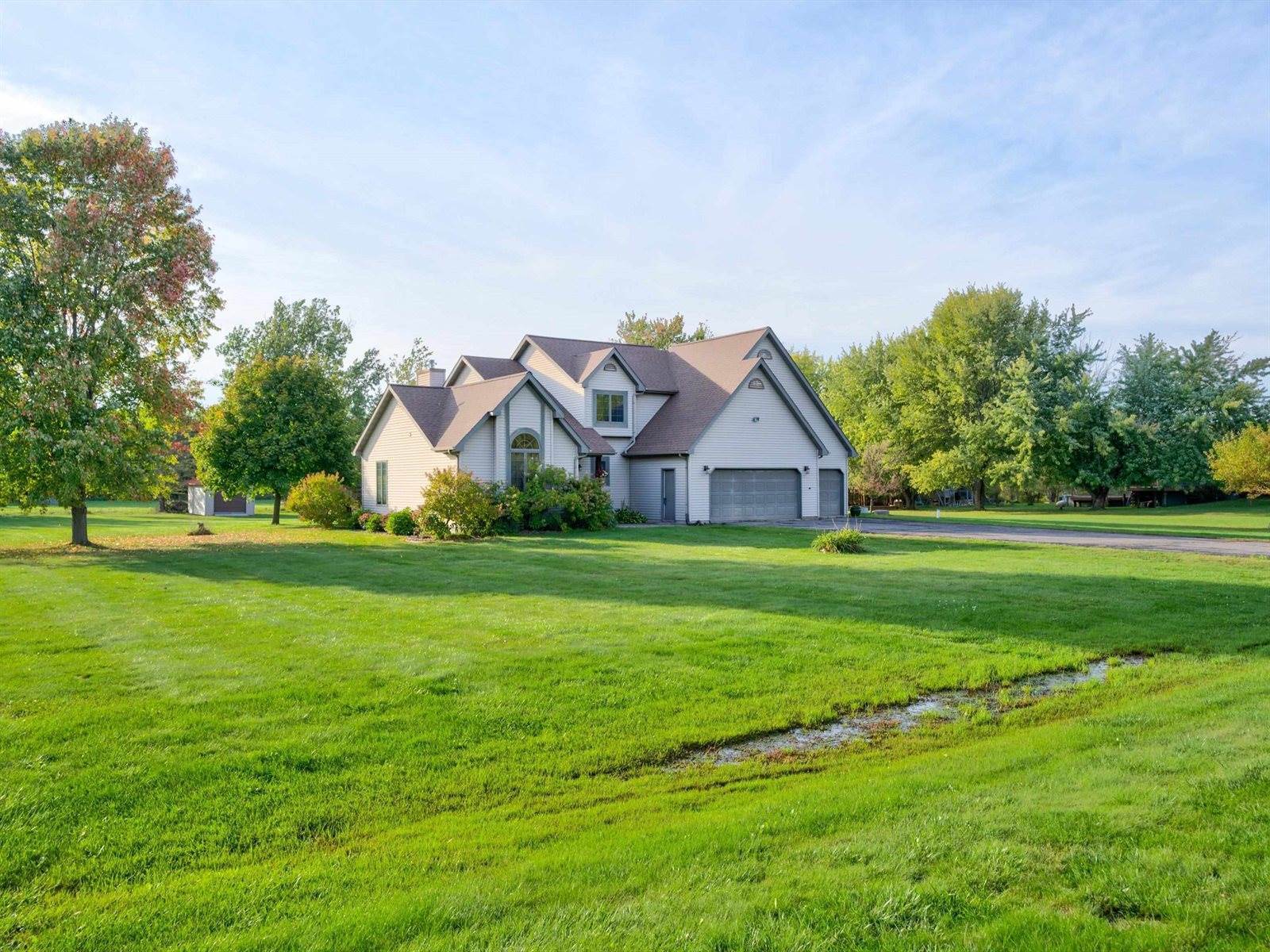 11985 Roberta Lane, Marshfield, WI 54449