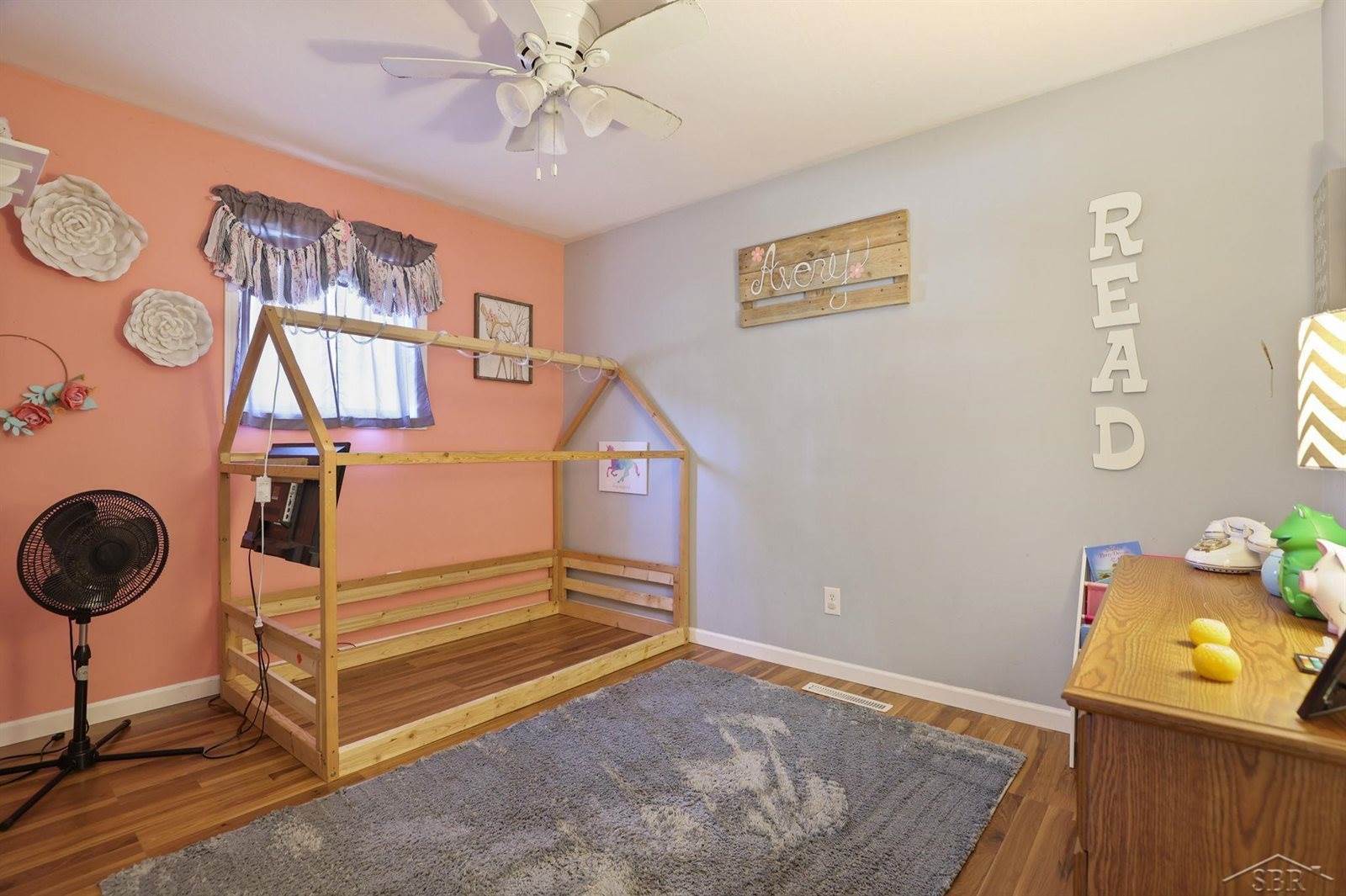 208 Coal Street, Saint Charles, MI 48655