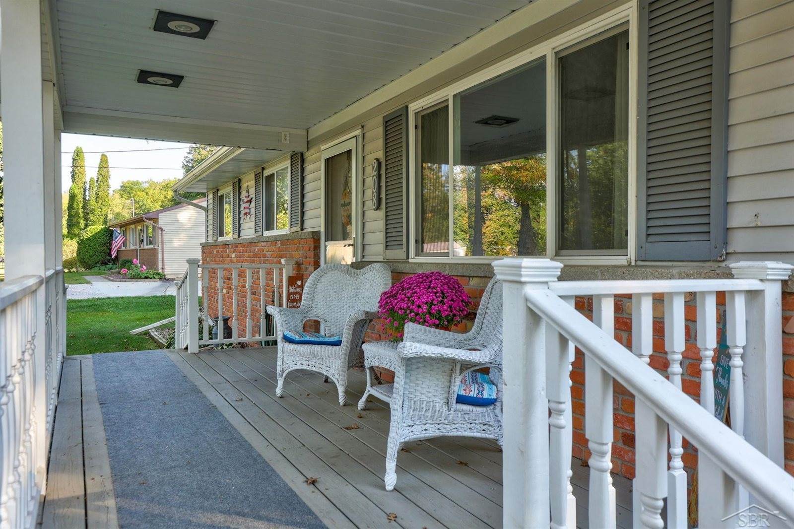 208 Coal Street, Saint Charles, MI 48655