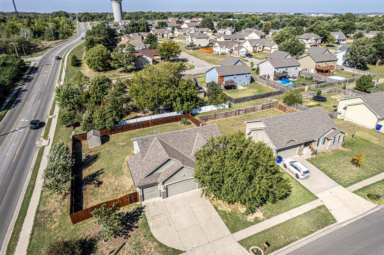 812 Wheatland Drive, Junction City, KS 66441