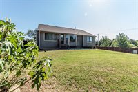 812 Wheatland Drive, Junction City, KS 66441