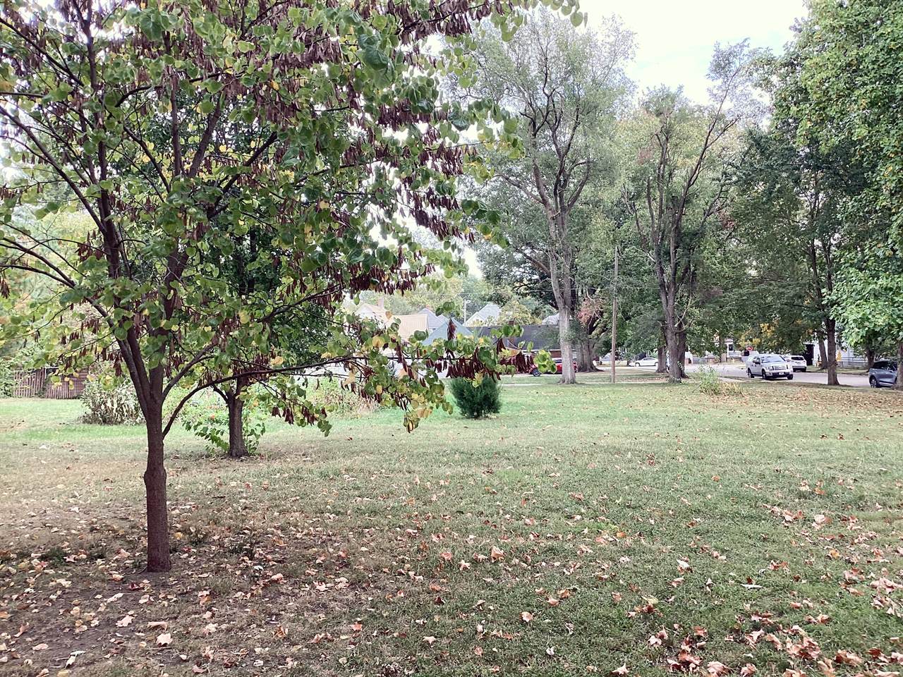 1444 S Center St, Terre Haute, IN 47802