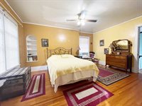 1444 S Center St, Terre Haute, IN 47802