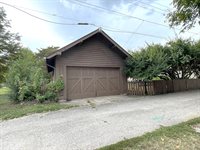 1444 S Center St, Terre Haute, IN 47802