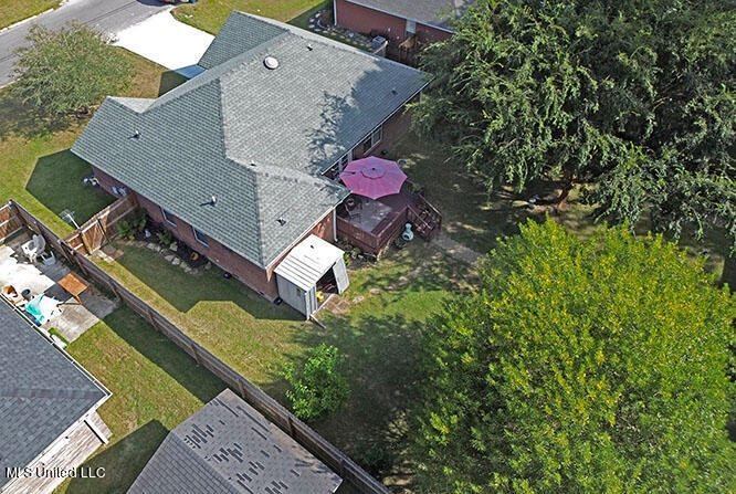 11525 Bayou Place, Ocean Springs, MS 39564