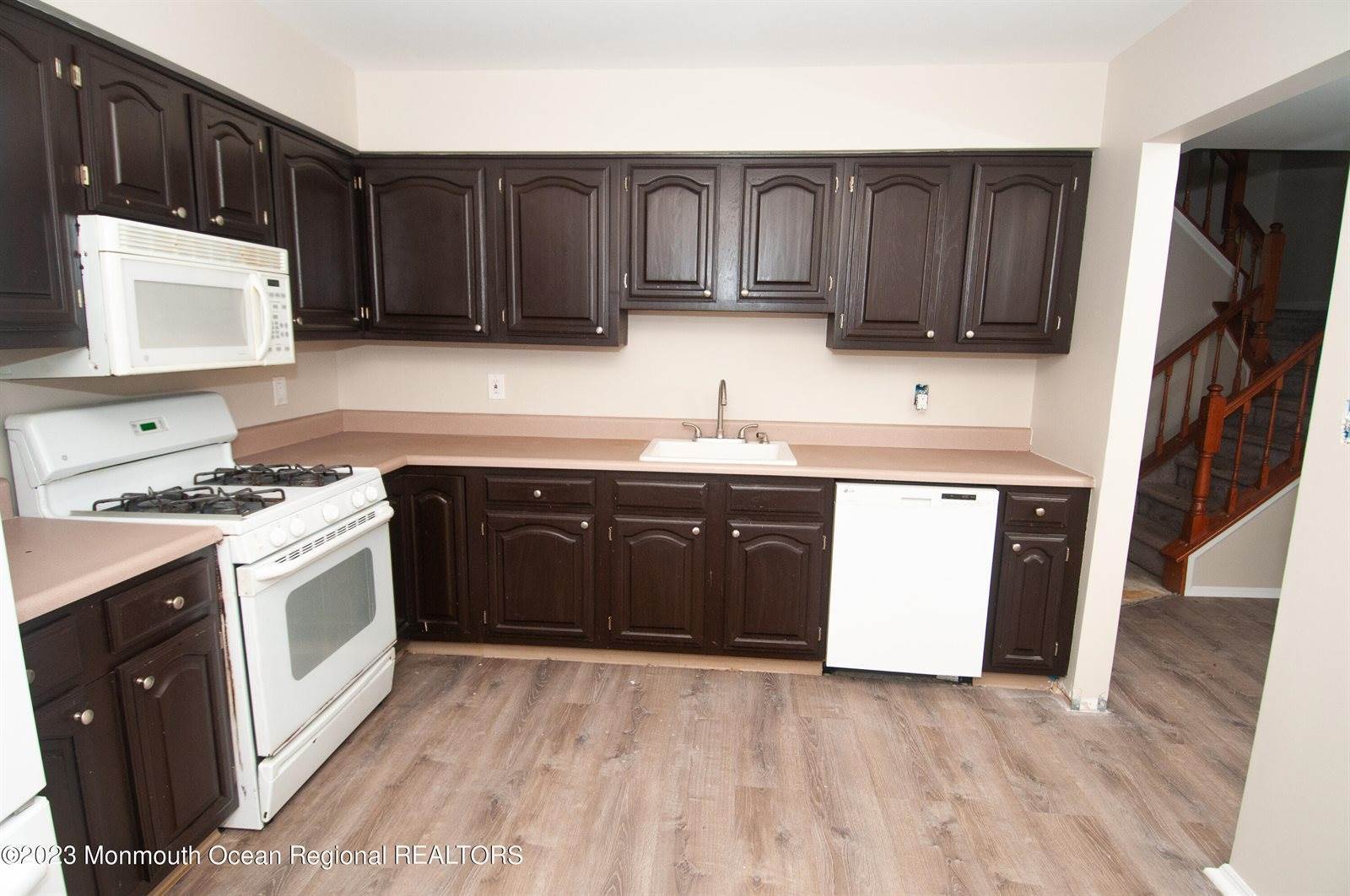 517 Laurelwood Court, Howell, NJ 07731