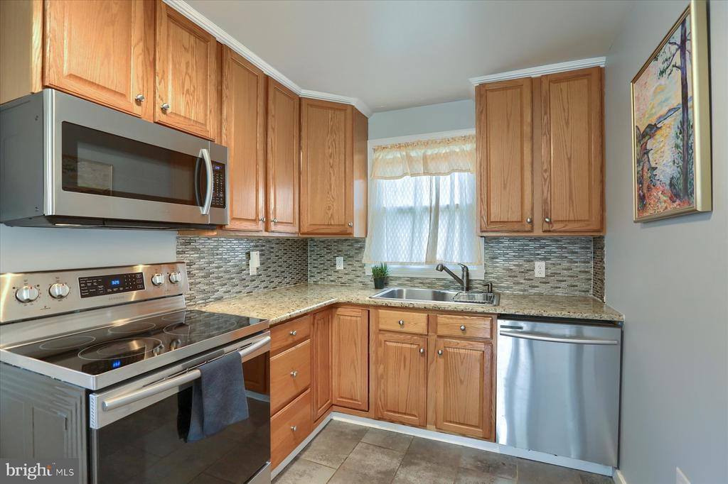 129 East Portland Street, Mechanicsburg, PA 17055