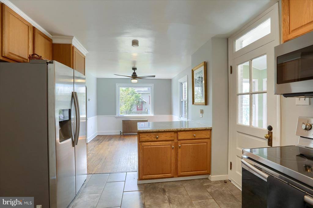 129 East Portland Street, Mechanicsburg, PA 17055