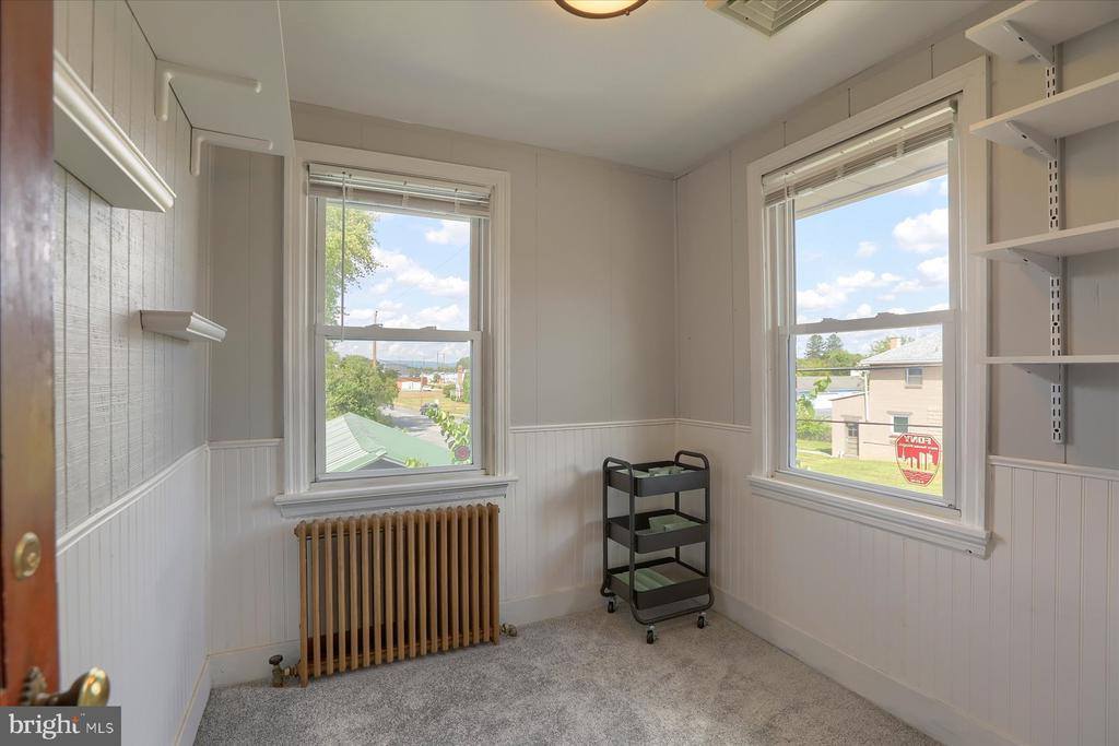 129 East Portland Street, Mechanicsburg, PA 17055