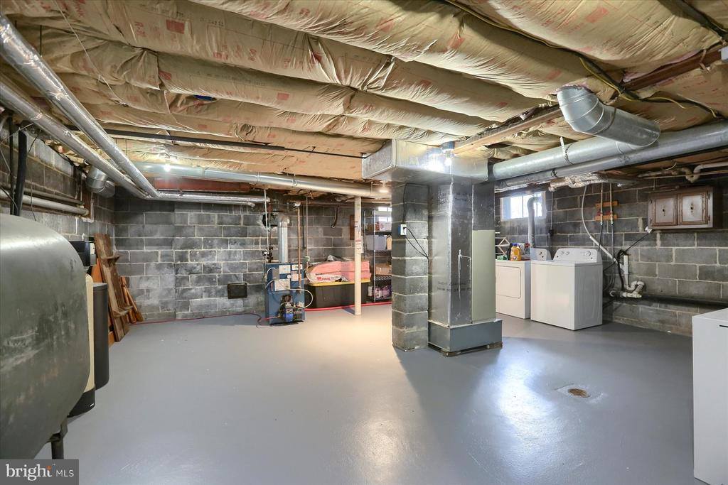 129 East Portland Street, Mechanicsburg, PA 17055