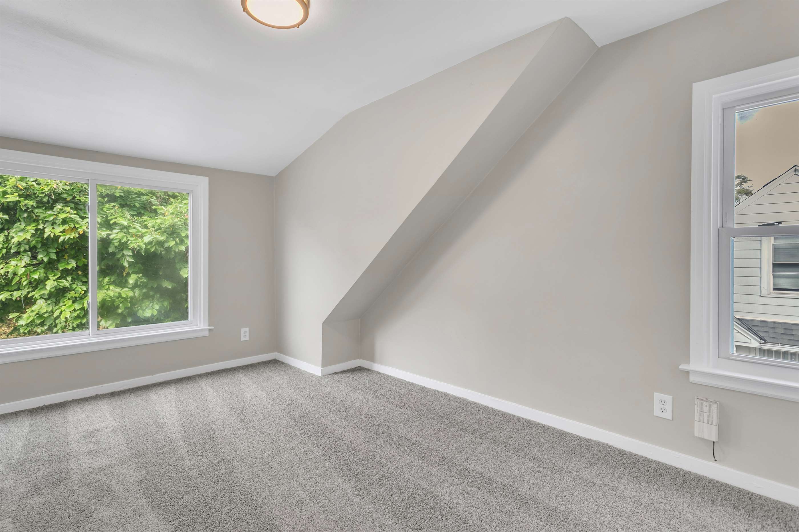 4035 N 83rd St, Milwaukee, WI 53222