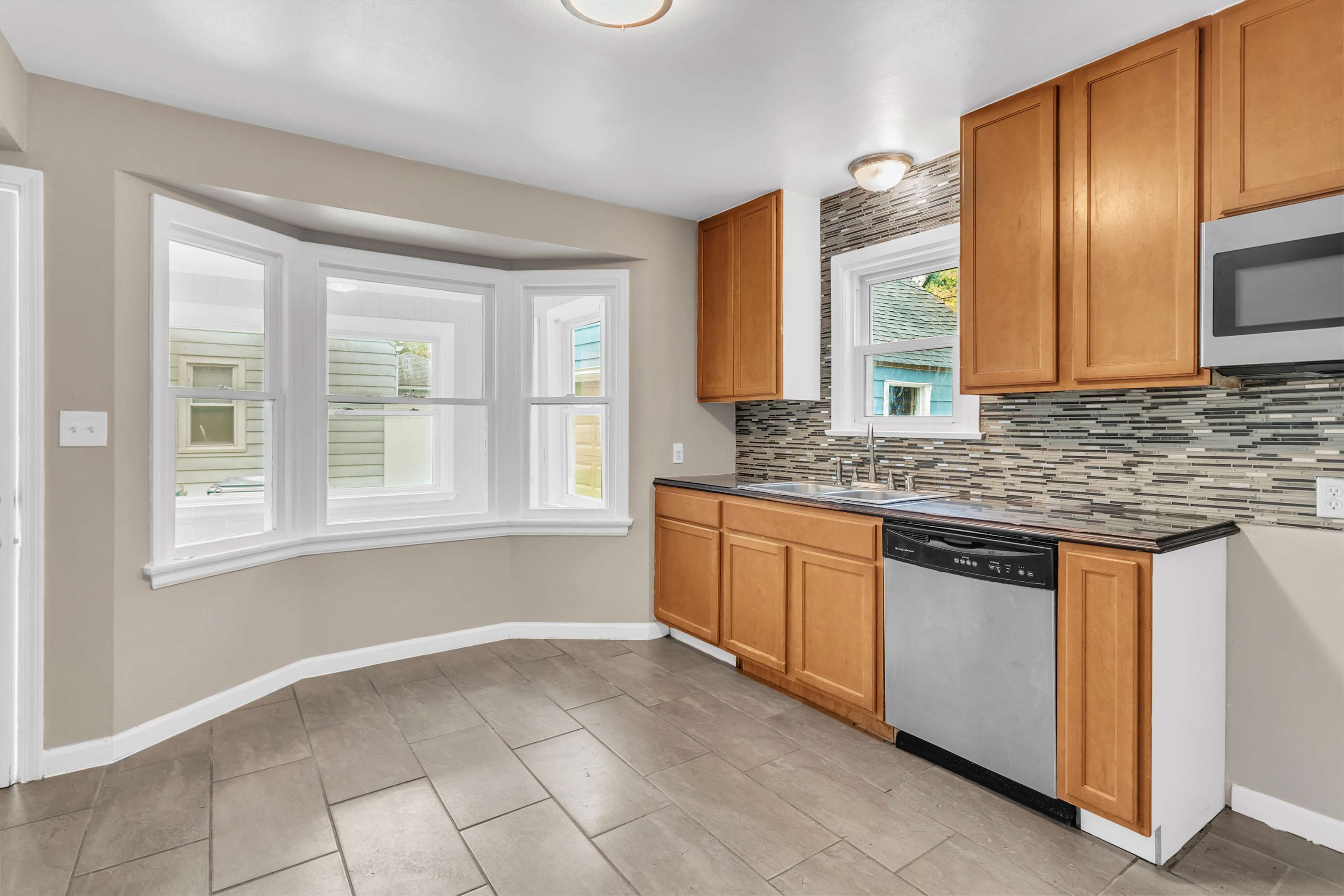 4035 N 83rd St, Milwaukee, WI 53222