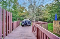 32 Atrium Way, Manalapan, NJ 07726