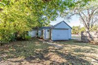 1006 University Park, Salina, KS 67401