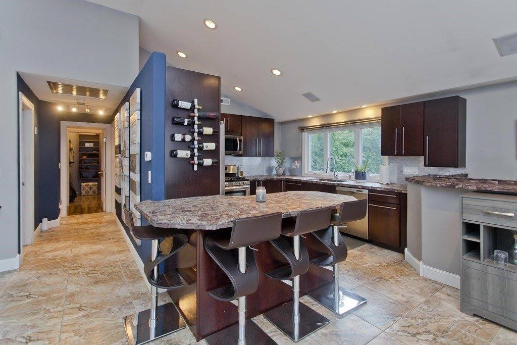 98 Greenwich Rd, Ware, MA 01082