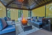 98 Greenwich Rd, Ware, MA 01082